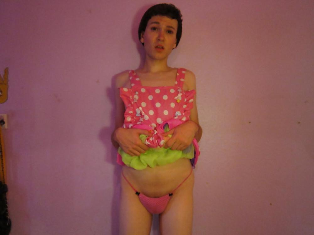 7P Pretty Sissy Dress (: Just a few pics