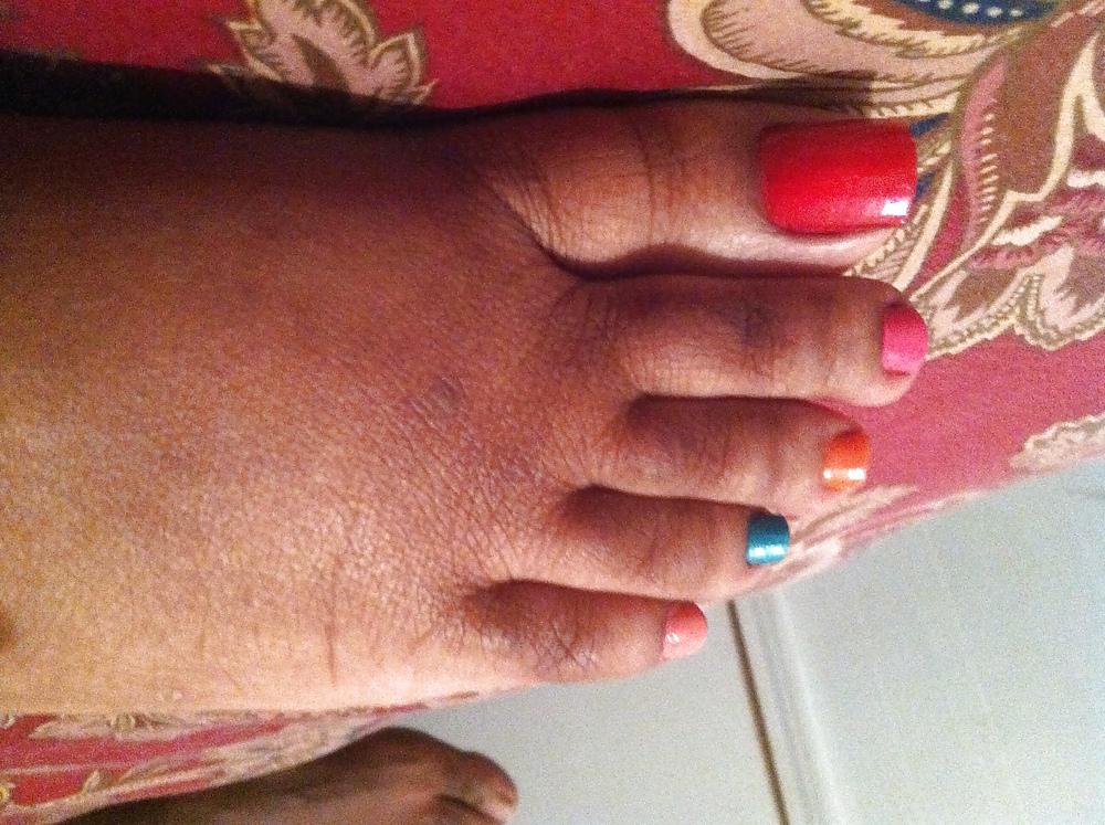25P Colorful Toes Footjob
