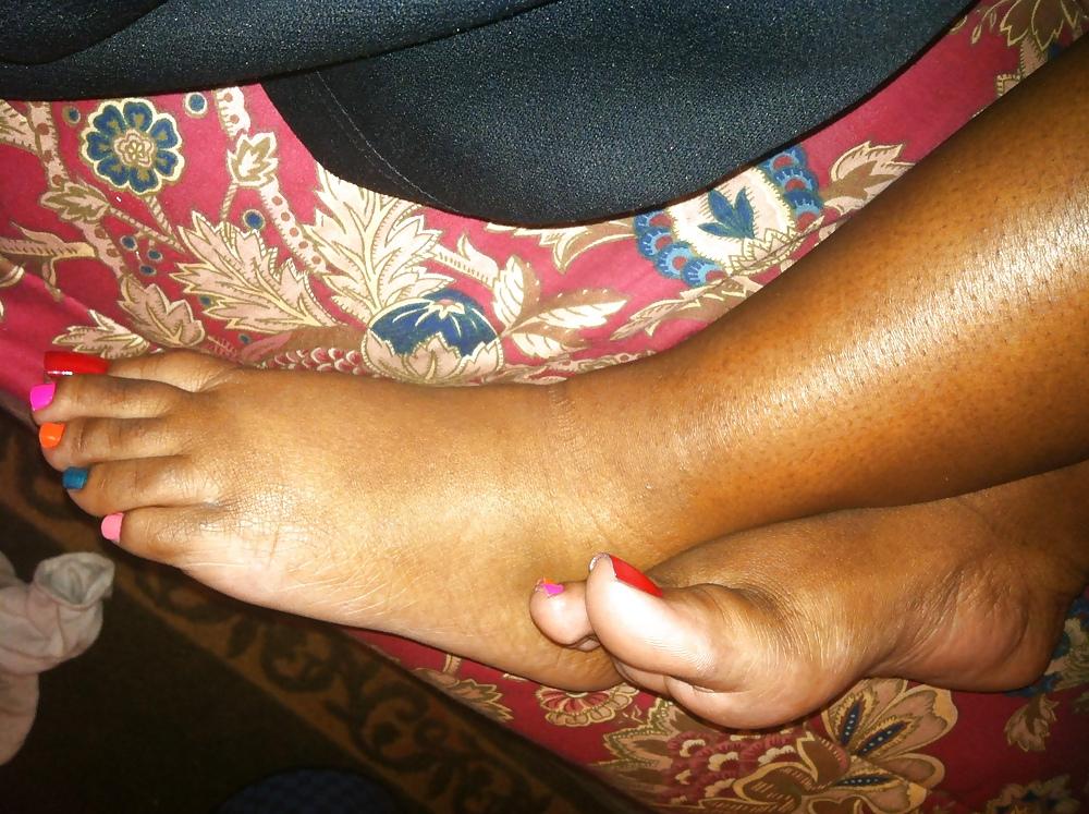 25P Colorful Toes Footjob