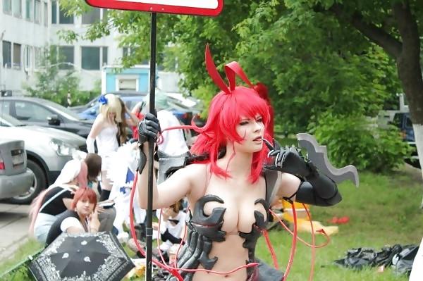 19P Awesome cosplay