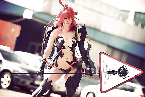 19P Awesome cosplay
