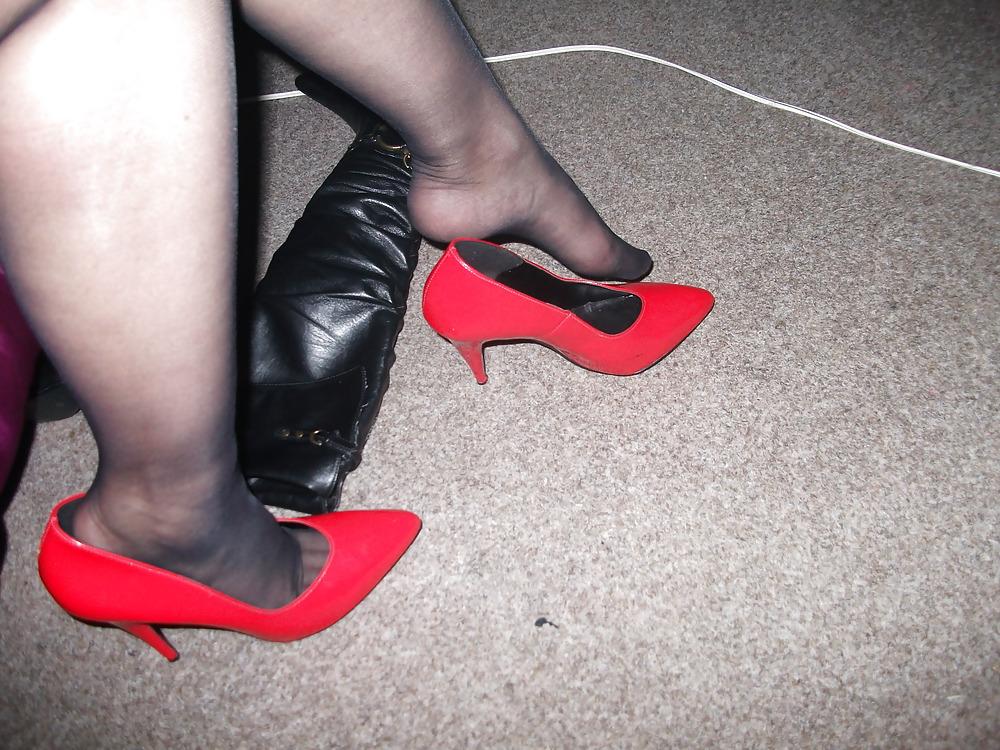 12P Dirty little minx...