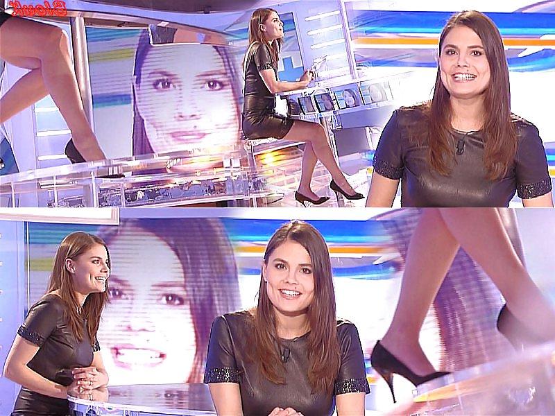 25P Charlotte Le Grix de la Salle Beautiful French TV Presenter