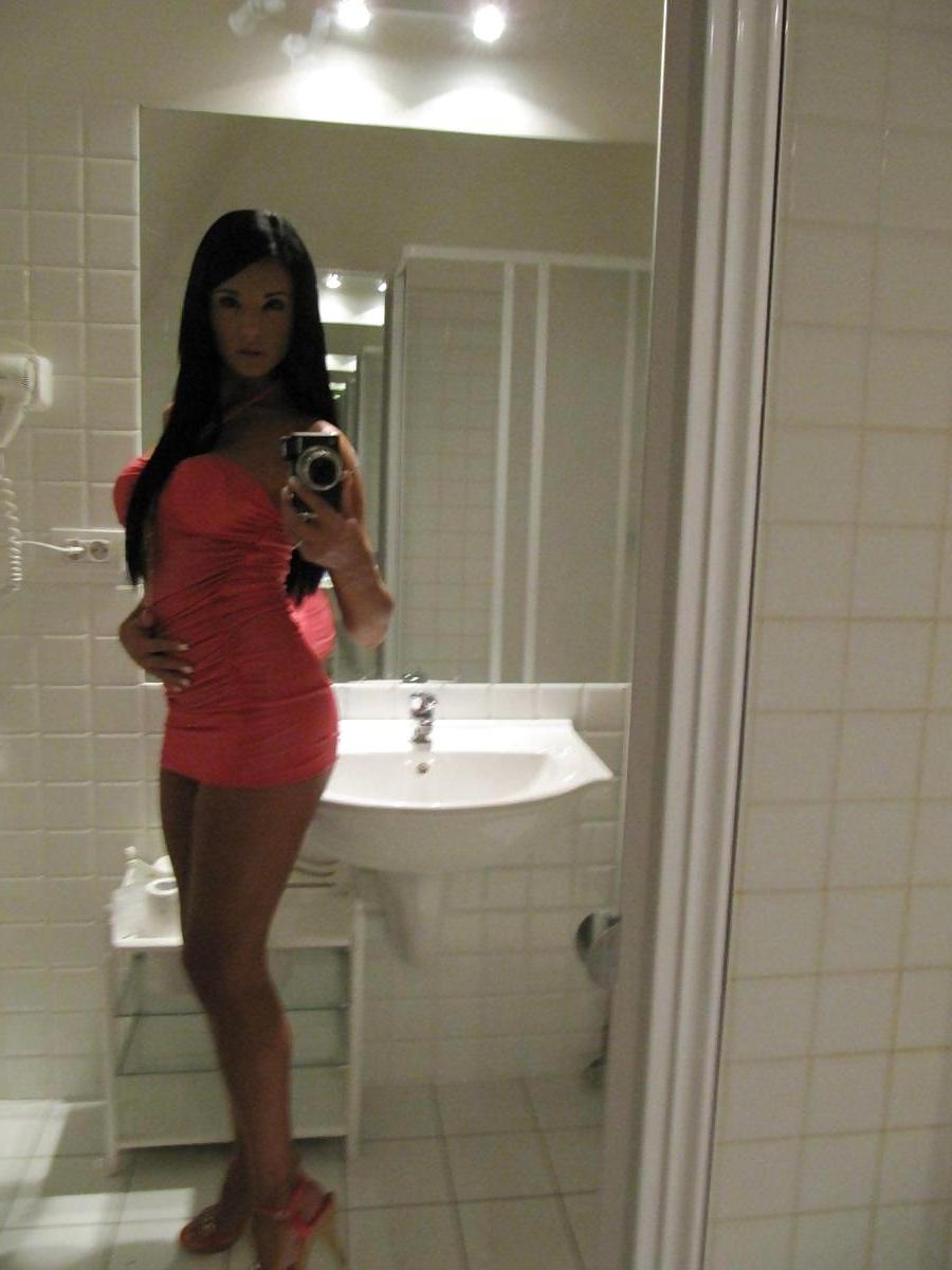 25P Whore with perfect body - Brightonguy -
