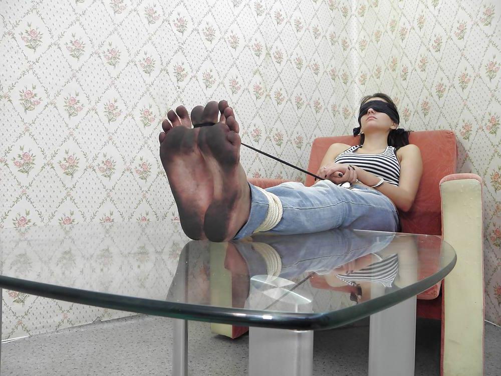 14P Bastinado Dirty Feet