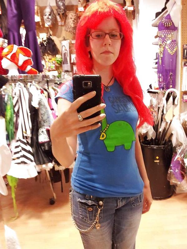 10P Cute Cosplay Girl Catie