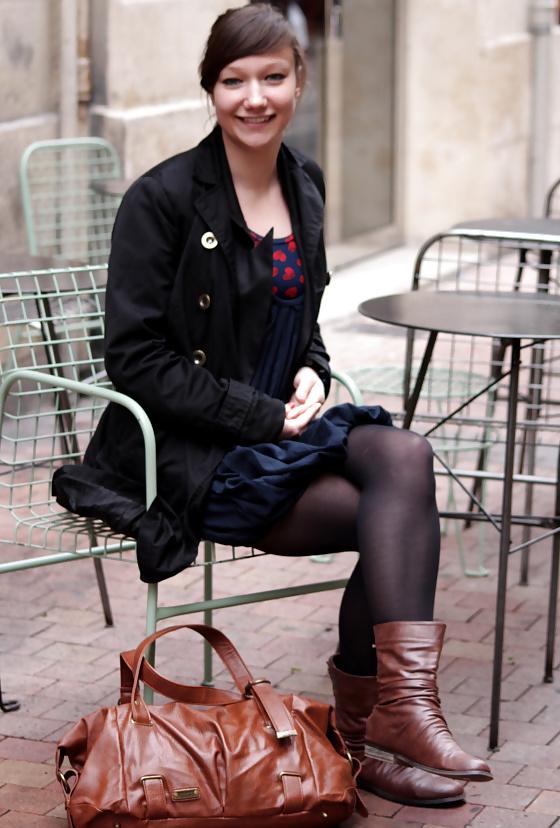 20P French bloggers Mode with sexy legs 9