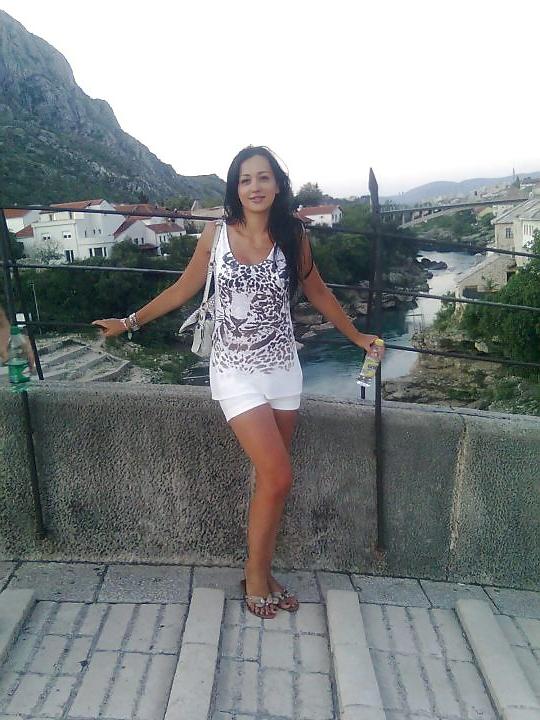 16P Serbian Hot Girl