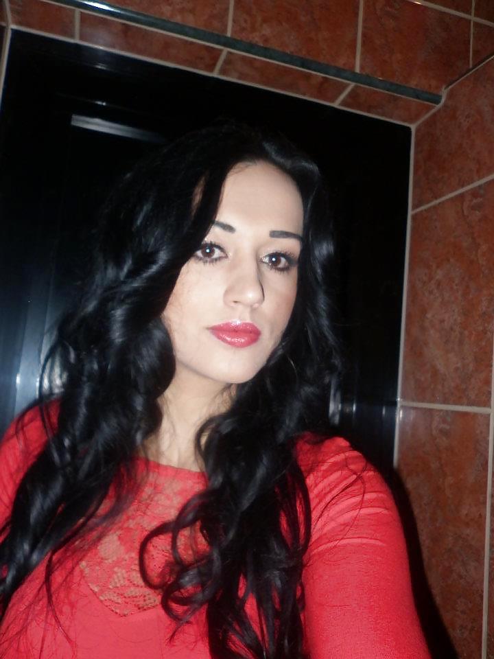 16P Serbian Hot Girl