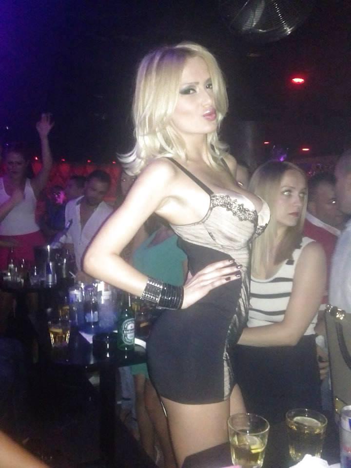 25P Serbian Girl: Marina