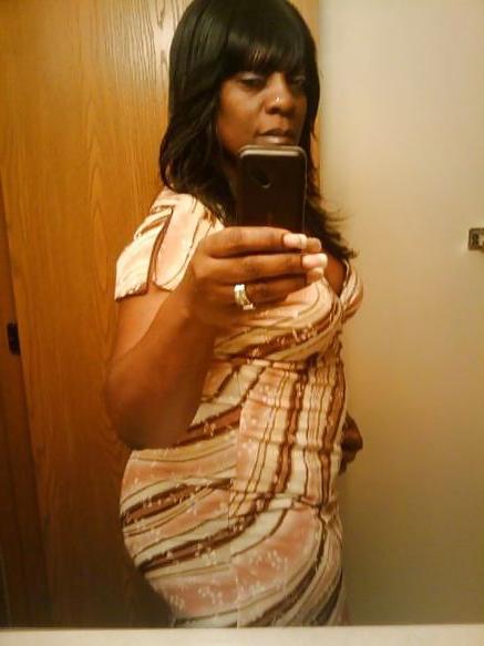 13P Thick Ebony MILF