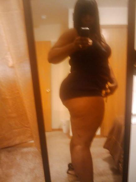 13P Thick Ebony MILF