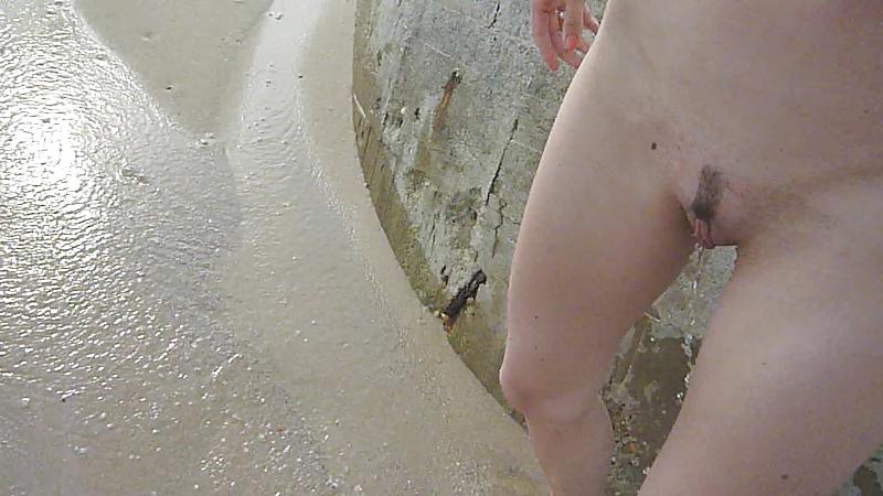22P Salome Stevenin  French Actress private pictures