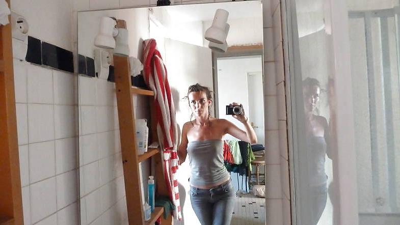 22P Salome Stevenin  French Actress private pictures