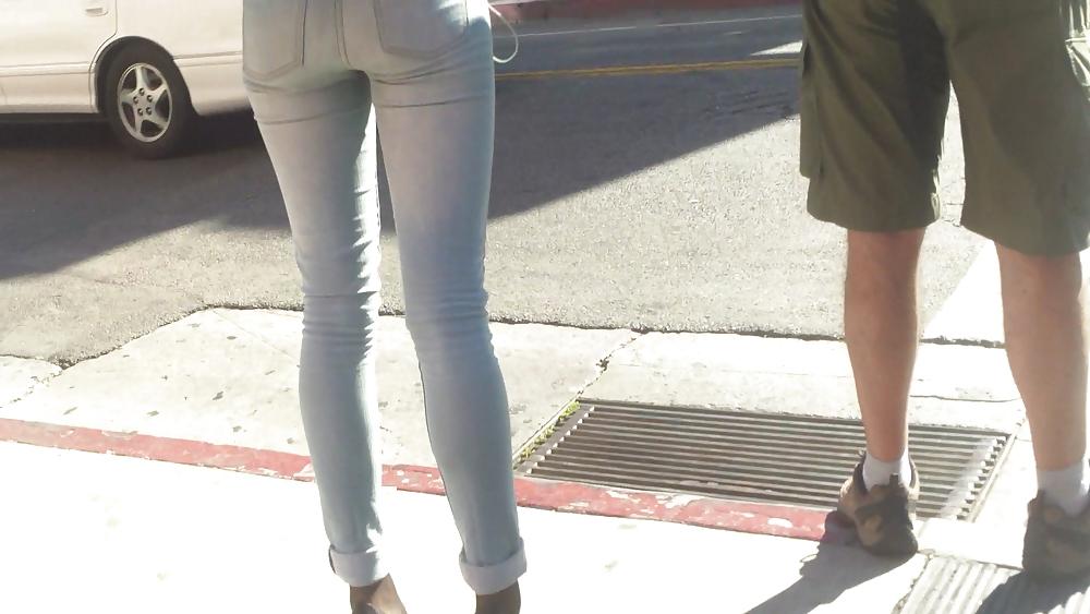 25P Sexy smooth teen ass & butt in blue jeans