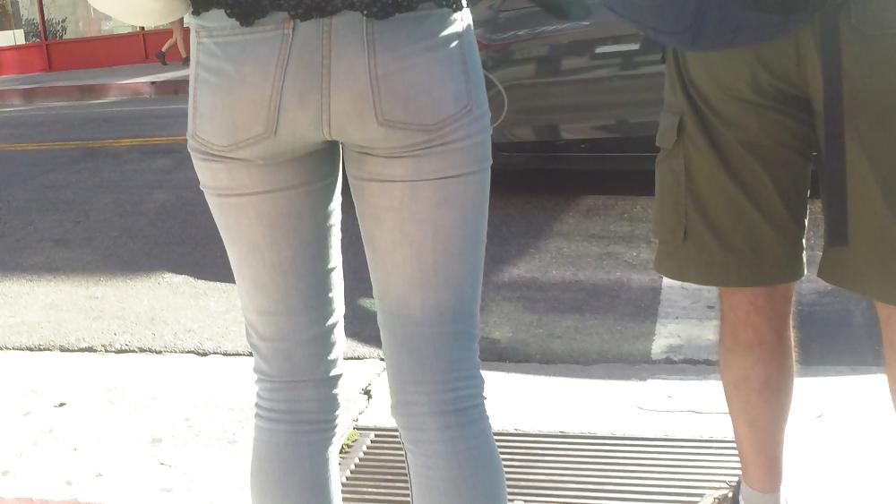 25P Sexy smooth teen ass & butt in blue jeans