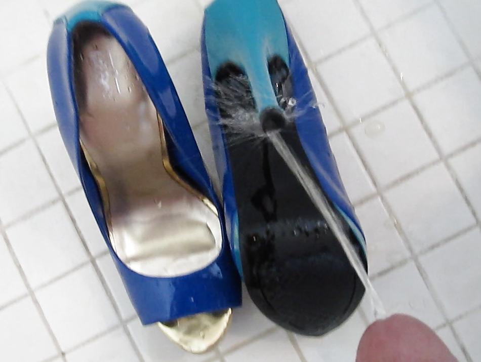 25P Blue Mossimo High Heel Peep Toe Shoes Cummed #2