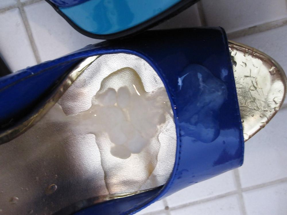 25P Blue Mossimo High Heel Peep Toe Shoes Cummed #2
