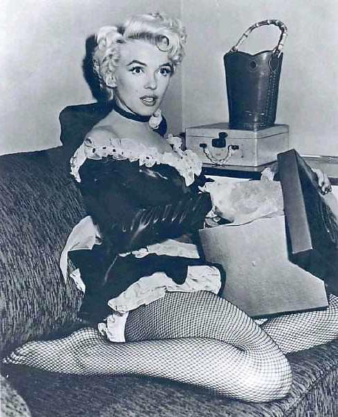 25P French Maid 2!