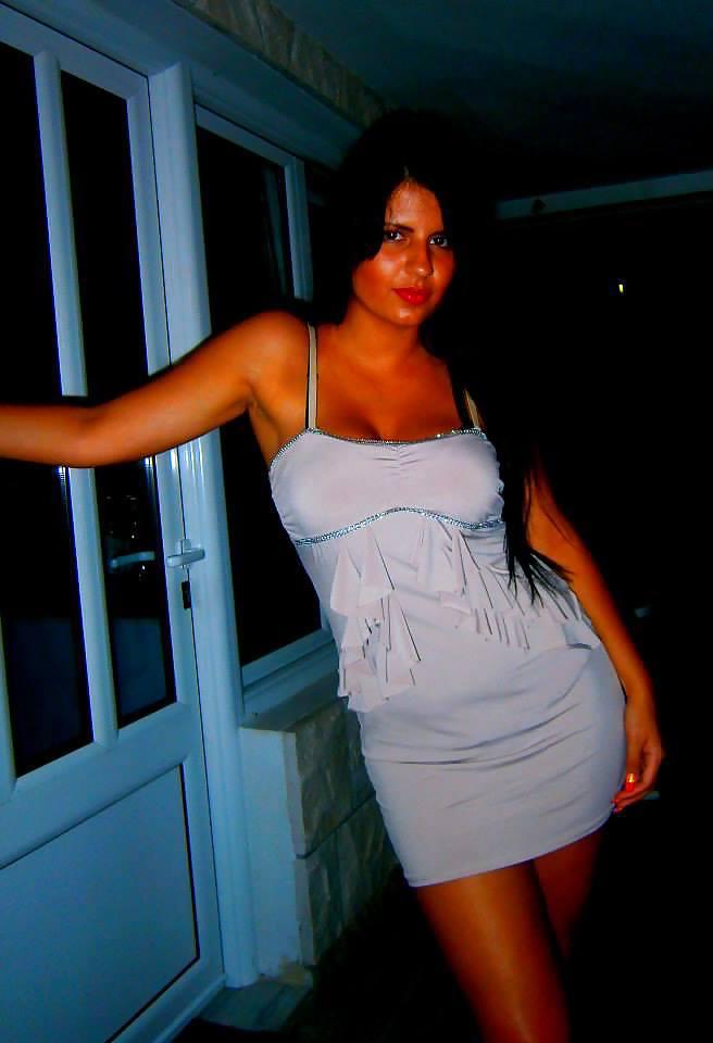 11P Serbian girl Dajana