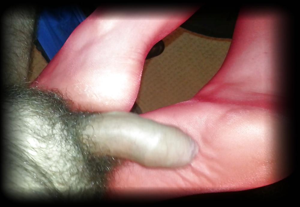 7P Red nylon stocking Footjob 