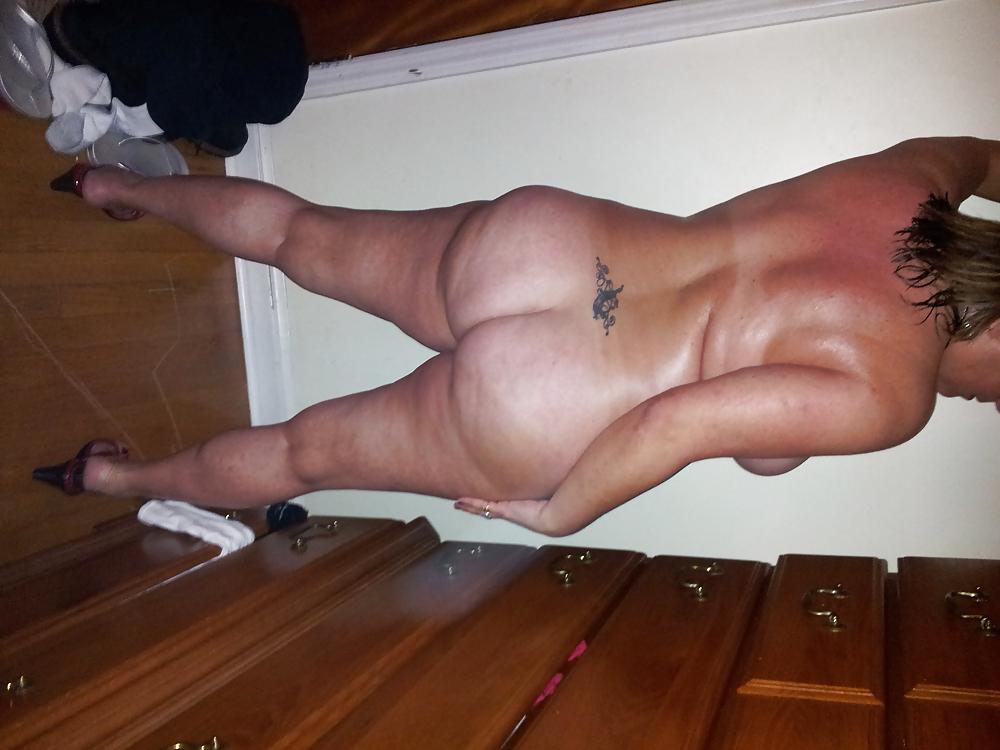 6P Thick Mature Hairy Pussy