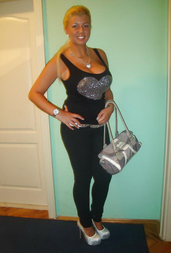 25P Serbian facebook hoes Vol. V