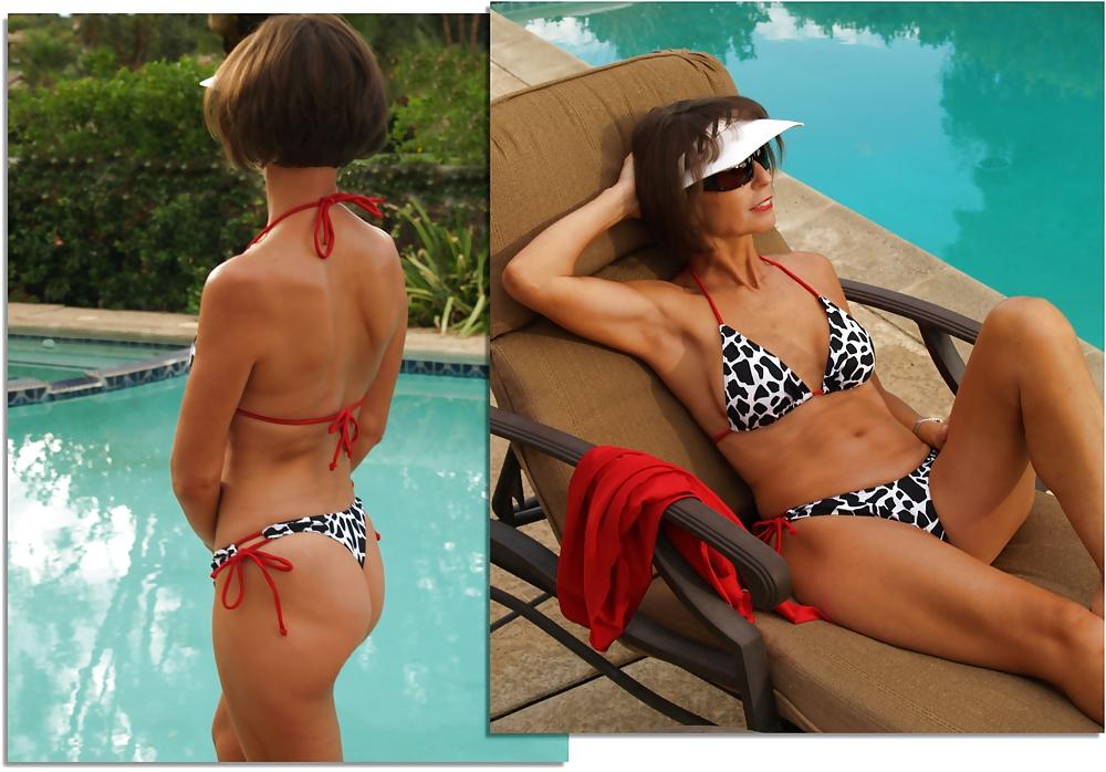 25P That Super Sexy Swimsuite Lady part 1