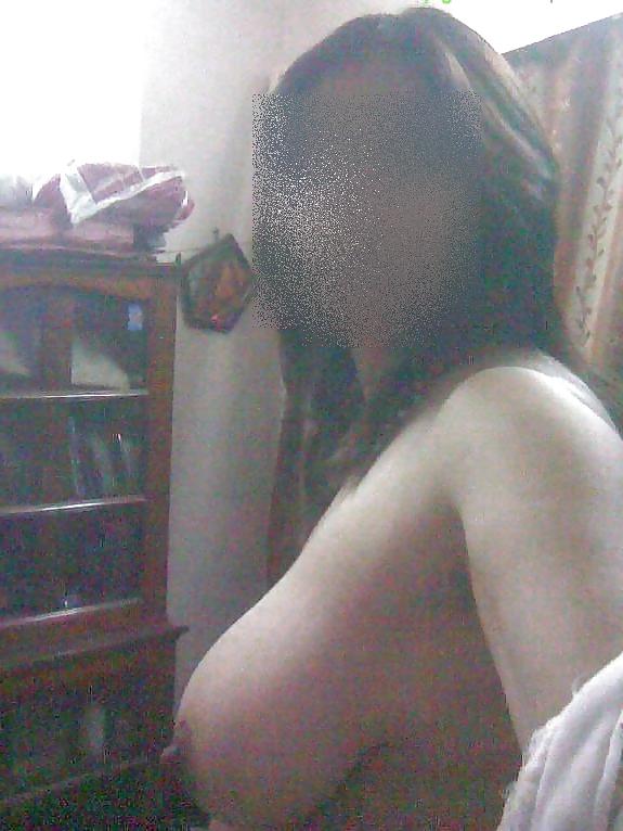 16P Indian Beauty Wife