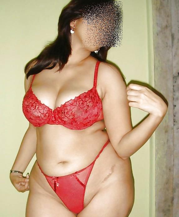 16P Indian Beauty Wife