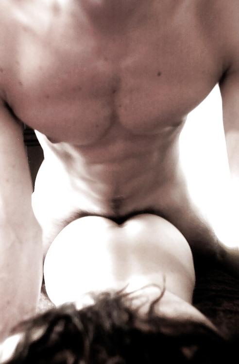 25P Sensual Pics
