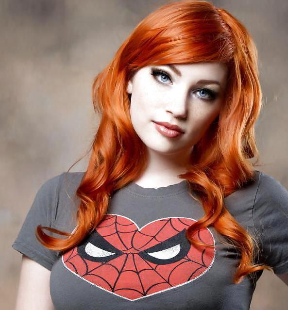 4P Sexy Cosplay Destiny Nickelsen