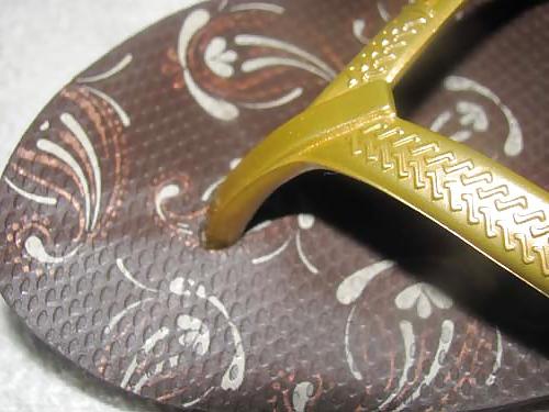 25P Havaianas High Light II – Marrom mit langen Haaren