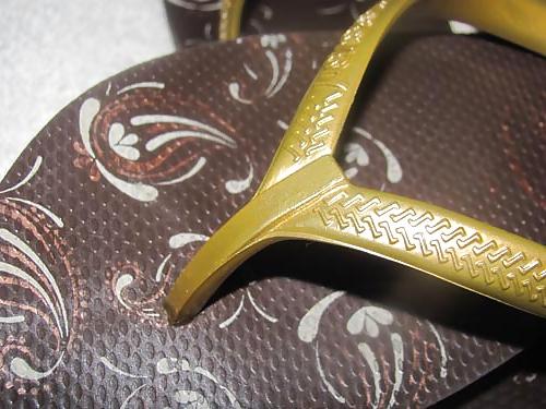 25P Havaianas High Light II – Marrom mit langen Haaren