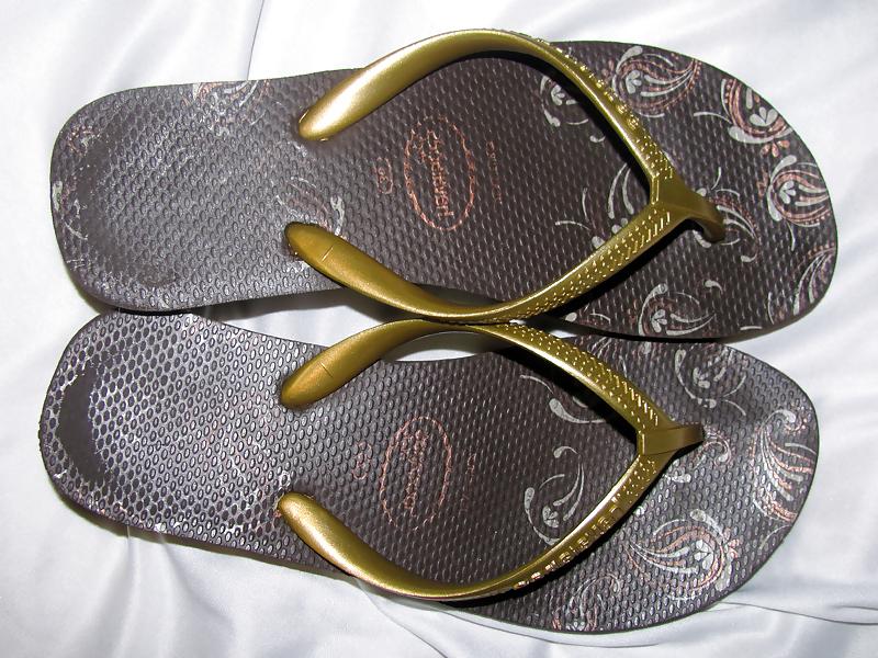 25P Havaianas High Light II – Marrom mit langen Haaren