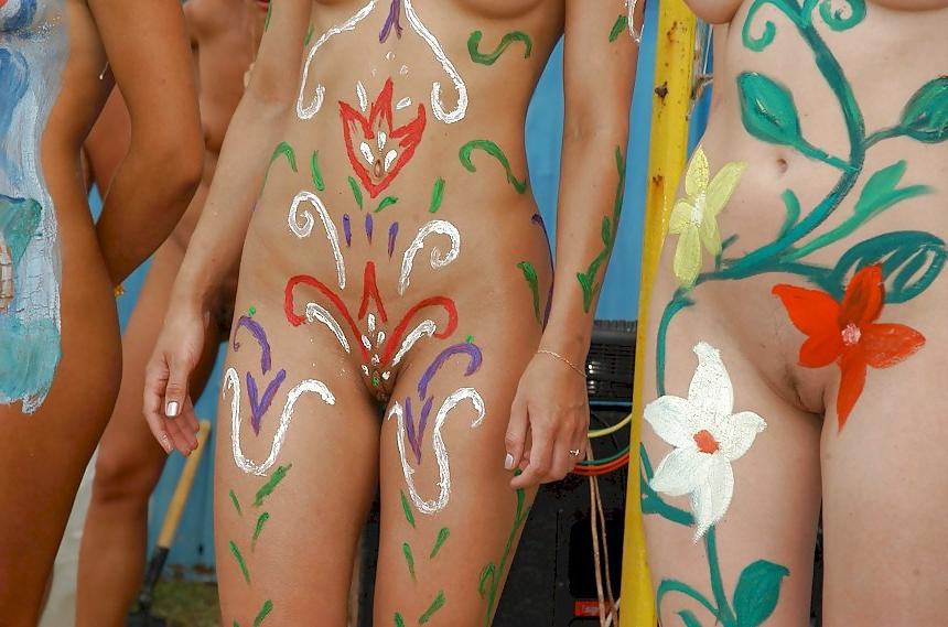 10P Nudist Pictures I love 19 Body painting