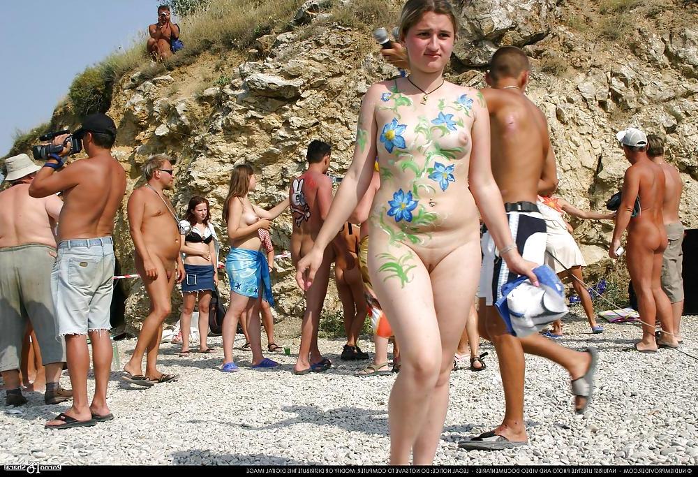 10P Nudist Pictures I love 19 Body painting