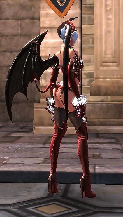 7P Red Halloween Costum for Tera Online