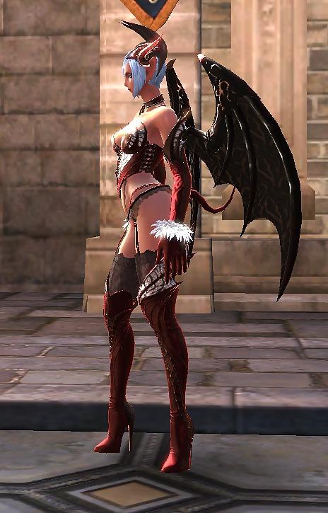7P Red Halloween Costum for Tera Online