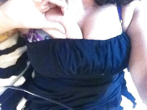 25P Huge Tits Amazing Body 2
