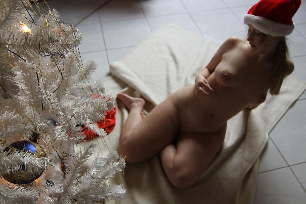 17P Santa's Little Helper