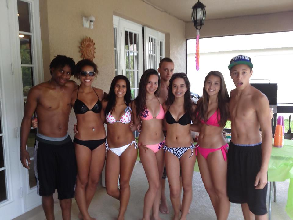 25P Latinas in swim suits 2