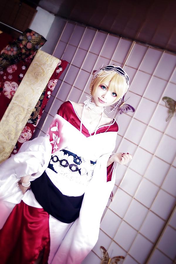 25P Amazing Japanese Cosplay