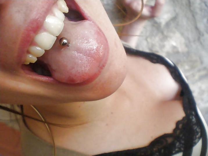 11P French SlutBook Justine exib