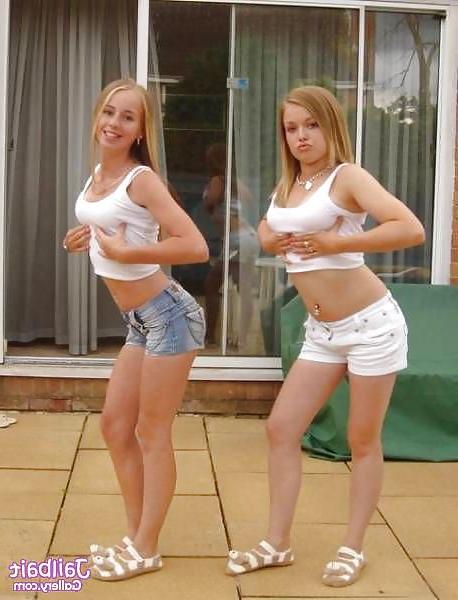 25P Hot Teens 1 (Dirty Comments)