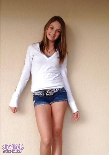25P Hot Teens 1 (Dirty Comments)