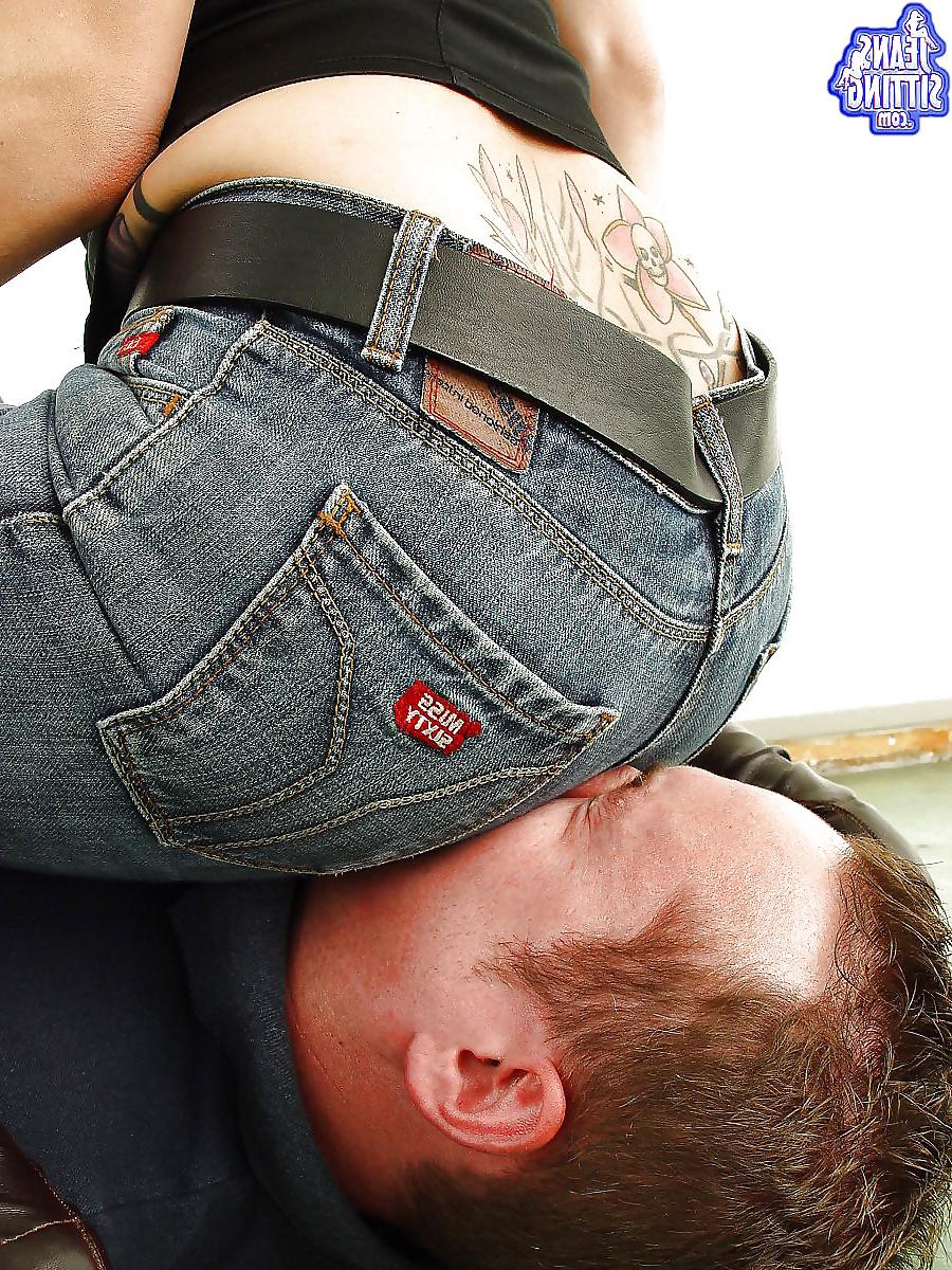 25P Blue jean sittings