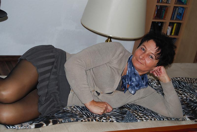 25P Russian mature women in stockings and pantyhose!