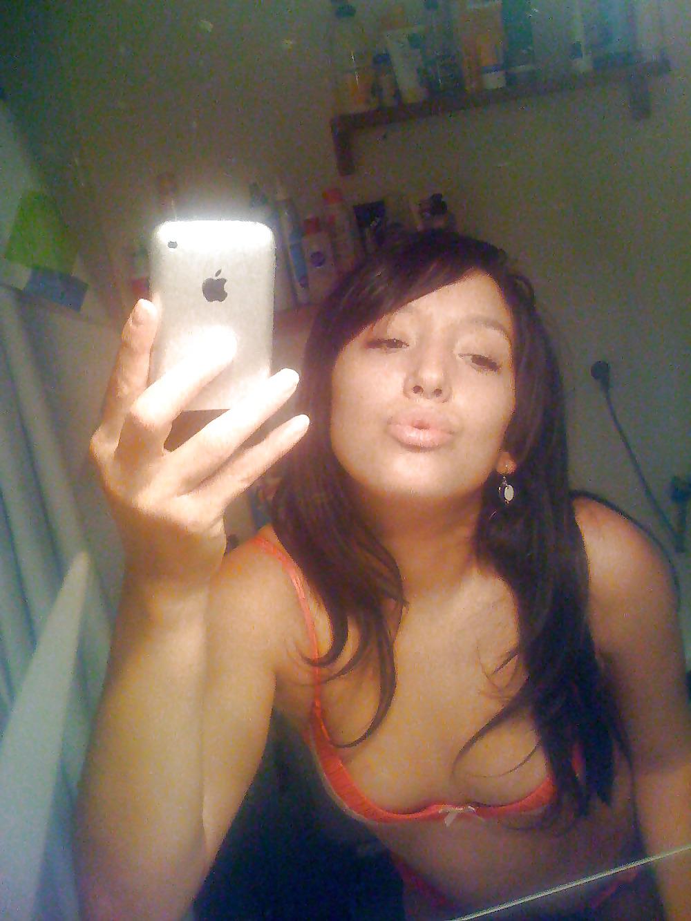 8P French Amateur Brunette Sarah Shooting Herself