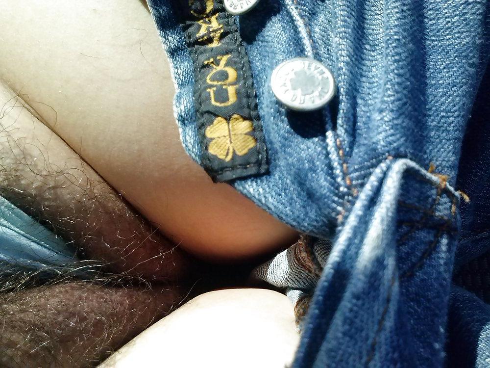 7P Closeup hairy pussy in a blue panty